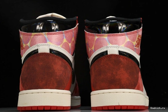 the Jordan Across DV1748-601 High OG Retro Spider-Verse 110 1 StreetReady Spider-Man 0520